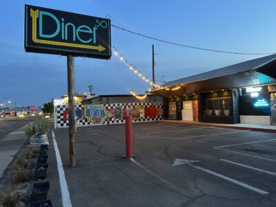 Diner 50 EXT night 4